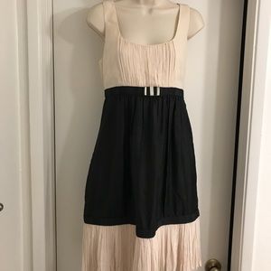 EUC Anthropologie black and ecru silk dress size 8